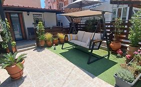 Zoe Garden Home